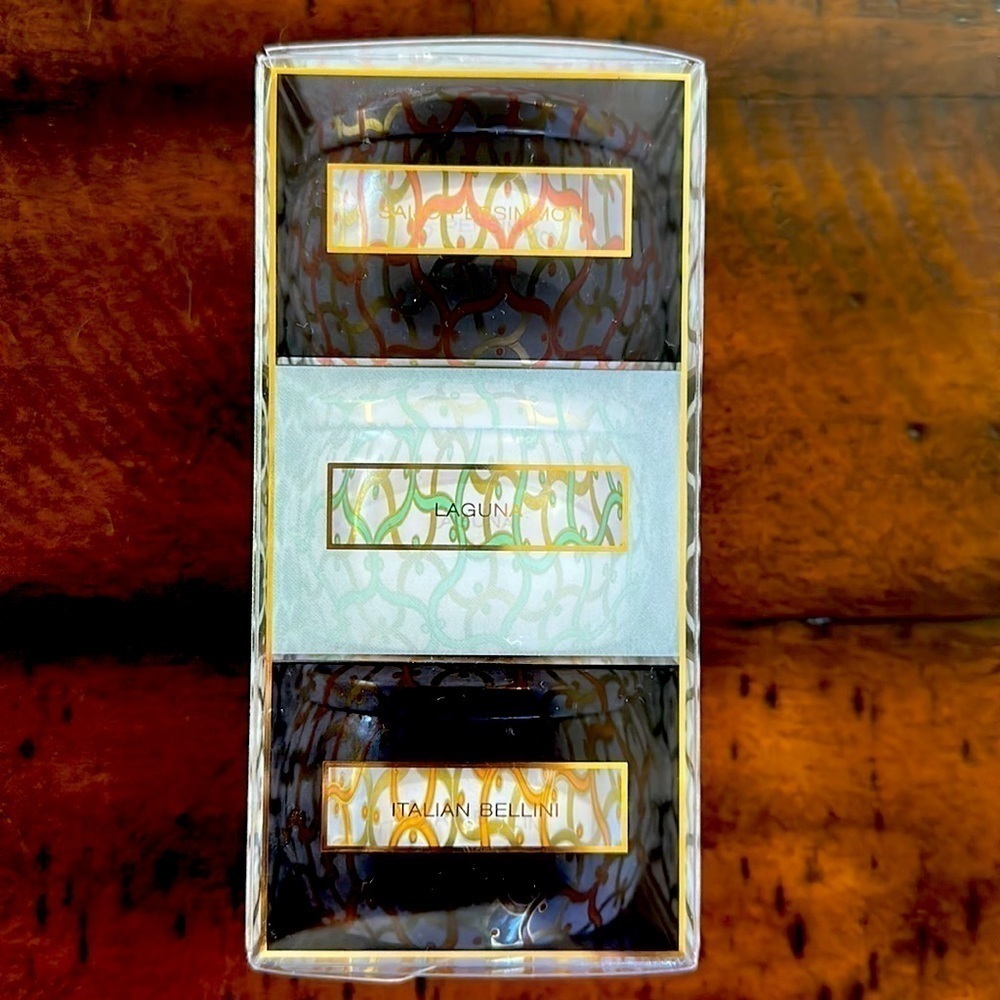 VOLUSPA  Maison Mini Tin Candle Set - 3 Candles.   New In Box - Picture 3 of 10